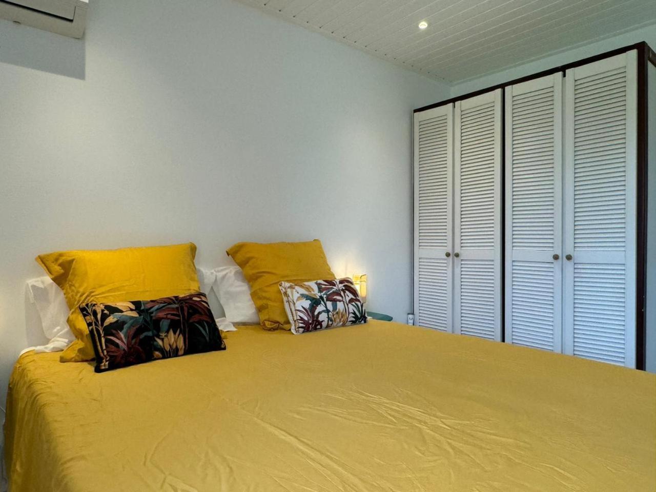 Manbana 323 Apartman Grand-Bourg Kültér fotó